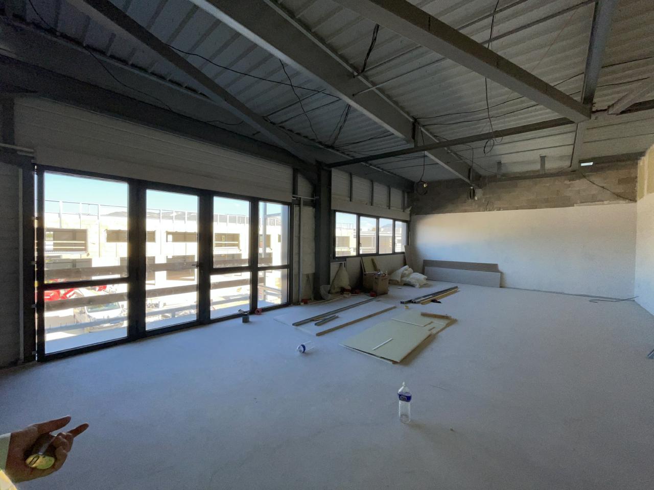 Local d'activité Seyne-sur-Mer 5751m² Location local d'activité Seyne-sur-Mer Var OLACT2311925 6